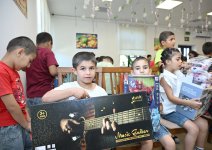 Heydər Əliyev Fondunun vitse-prezidenti Leyla Əliyeva Şəkidə Uşaq evi sosial xidmət müəssisəsinin sakinləri ilə görüşüb (FOTO)