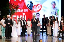 Heydər Əliyev Fondunun vitse-prezidenti Leyla Əliyeva “Onlardan biri: Emil” adlı anım tədbirində iştirak edib (FOTO)
