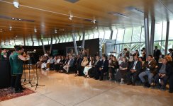 Azərbaycan Milli Xalça Muzeyində “Bir mədəniyyət xəzinəsi: Divanü lüğat-it-türk” sərgisi açılıb (FOTO)
