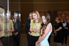 Azərbaycan Milli Xalça Muzeyində “Bir mədəniyyət xəzinəsi: Divanü lüğat-it-türk” sərgisi açılıb (FOTO)