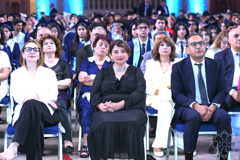 Milli Aviasiya Akademiyasında “Məzun günü”nə həsr olunmuş təntənəli mərasim olub (FOTO)
