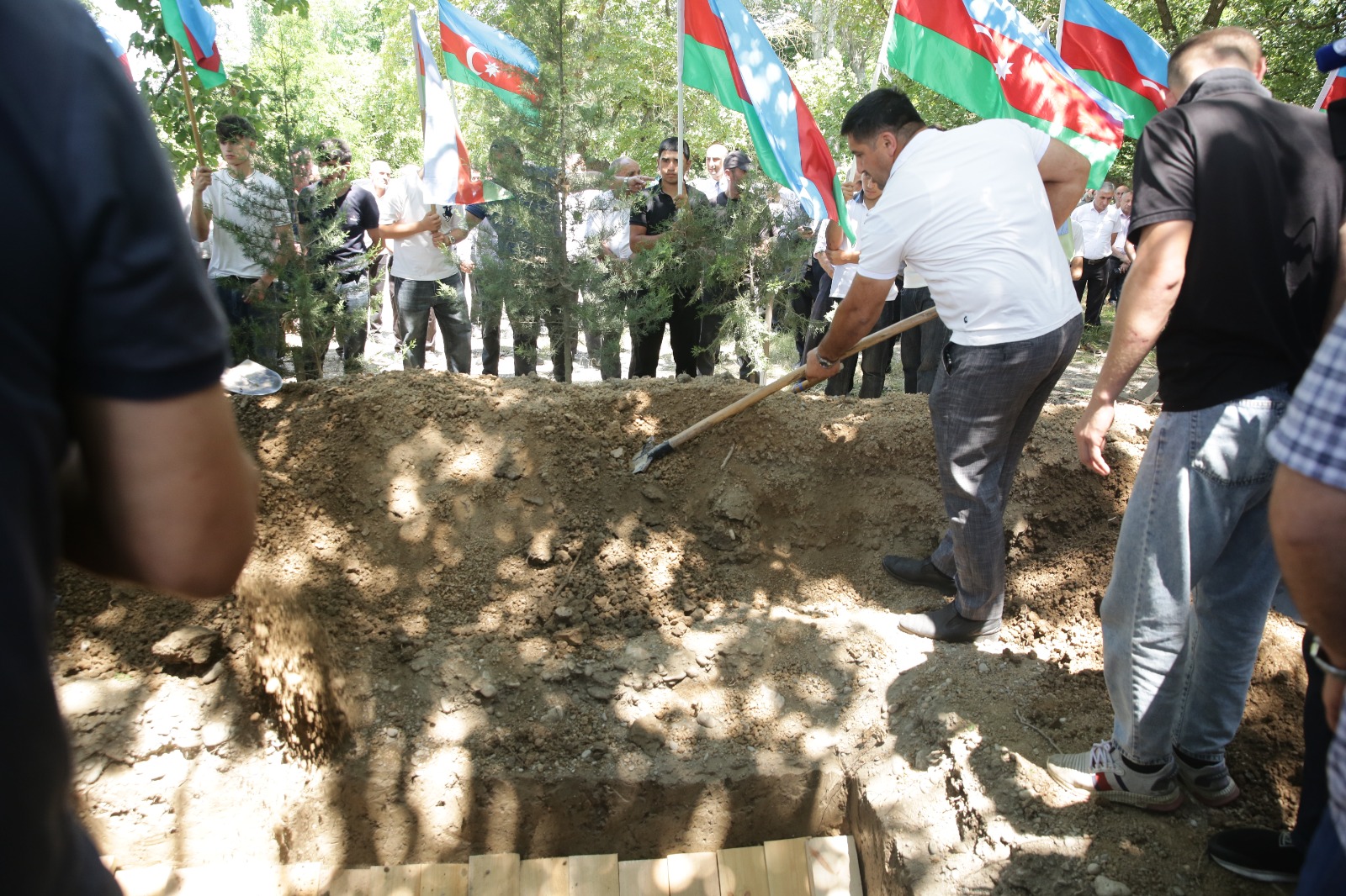 Xaçmazda Birinci Qarabağ müharibəsi şəhidi Yarməmməd Nuriyev dəfn edilib (FOTO)