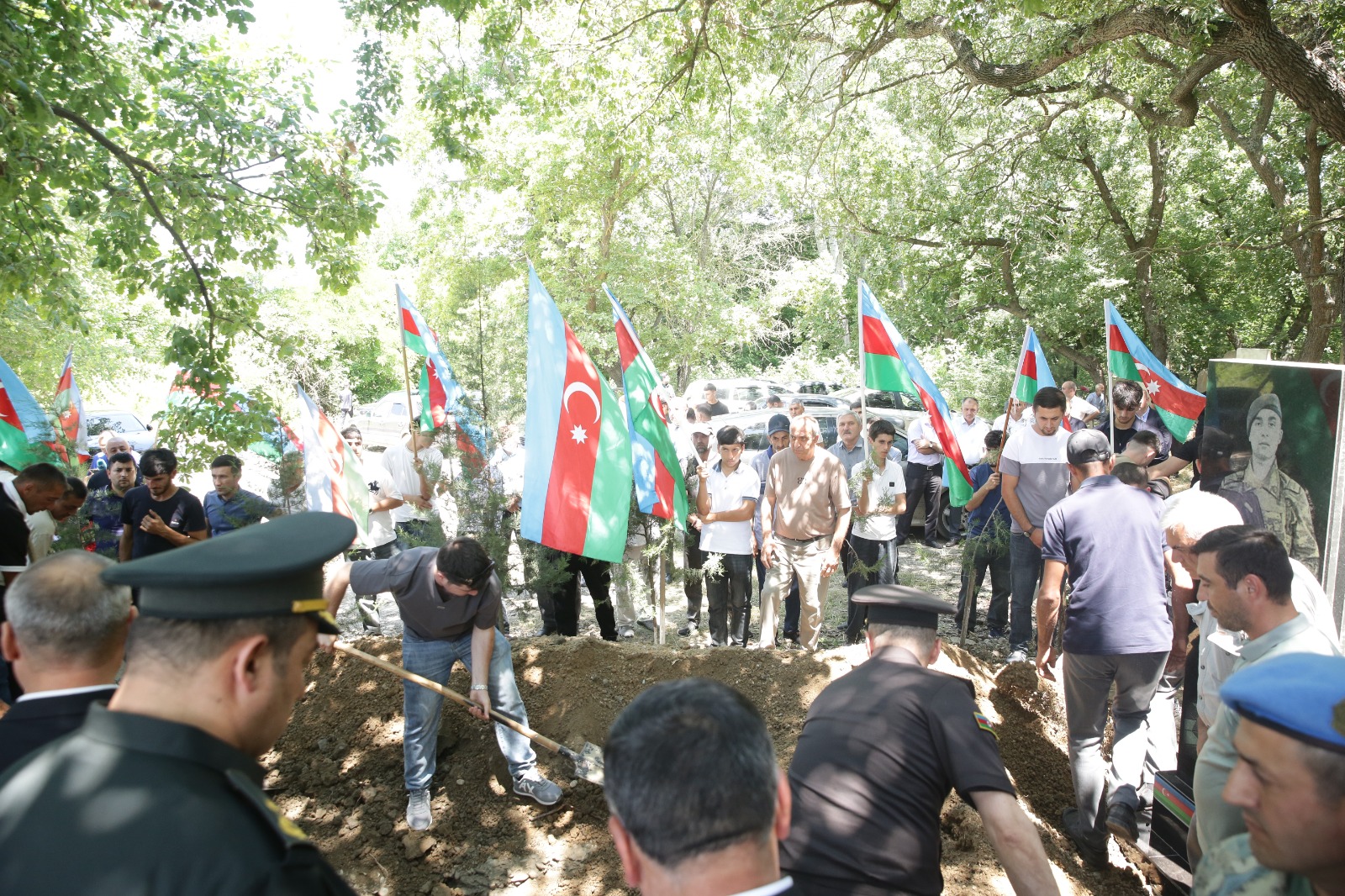Xaçmazda Birinci Qarabağ müharibəsi şəhidi Yarməmməd Nuriyev dəfn edilib (FOTO)