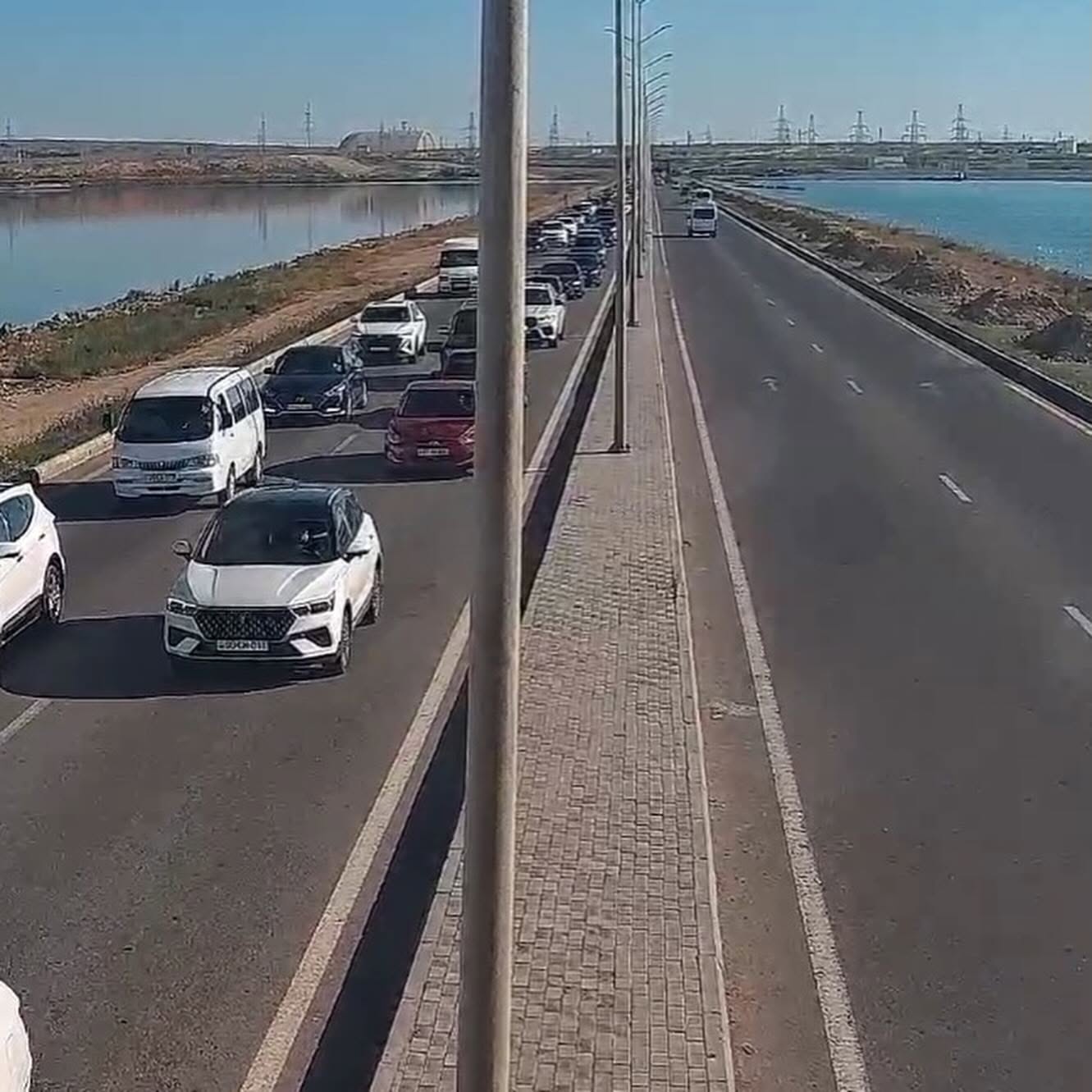 DİQQƏT: Bu yollarda tıxac var - SİYAHI (FOTO)