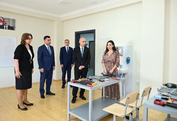 Leyla Əliyeva Yevlaxda məktəb binasının açılışında iştirak edib (FOTO)