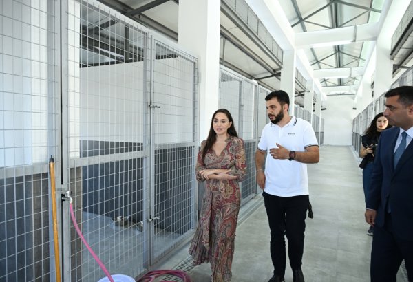 Leyla Əliyeva Yevlaxda Sahibsiz Heyvanlara Qayğı Mərkəzinin regional bölməsinin açılışında iştirak edib (FOTO)