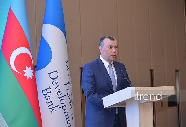 Azərbaycan QDTİB-in iclasından yeni maliyyə mənbələrinin cəlbini gözləyir