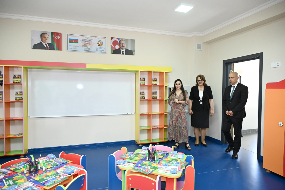 Leyla Əliyeva Yevlaxda məktəb binasının açılışında iştirak edib (FOTO)