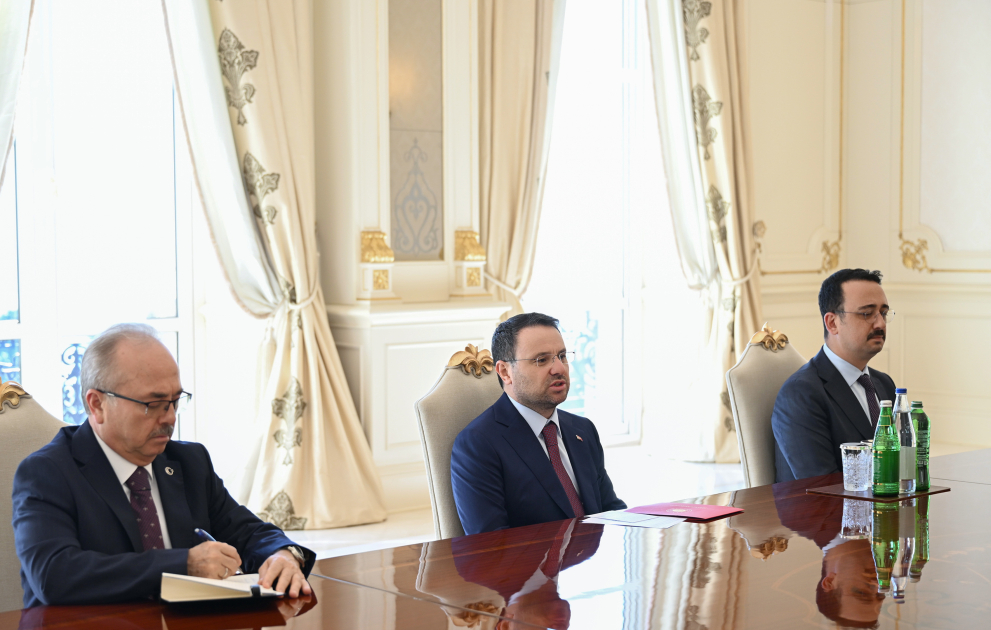 Prezident İlham Əliyev Türkiyənin ədliyyə nazirini qəbul edib (FOTO)