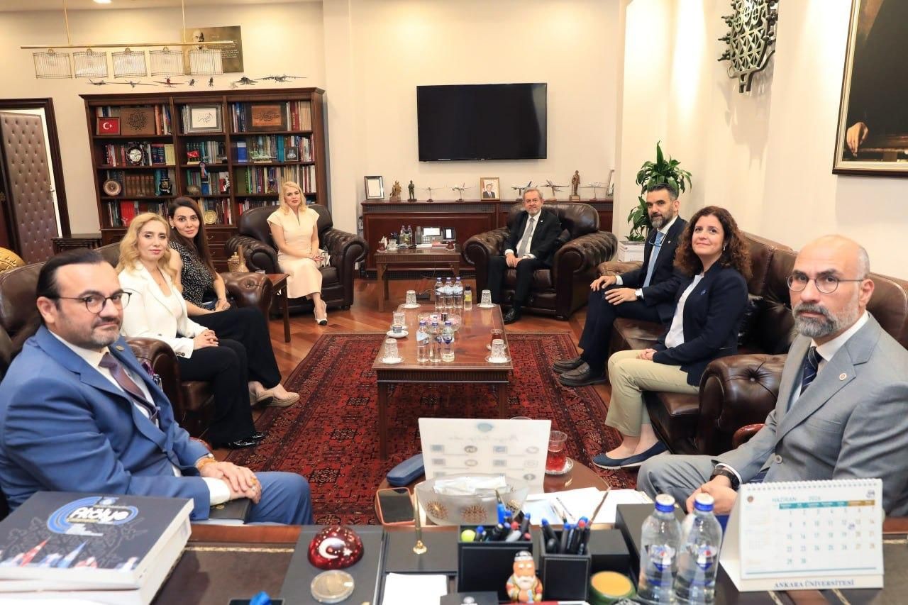 ATU-nun nümayəndə heyəti Türkiyənin Ankara Universitetində işgüzar səfərdə olub (FOTO)
