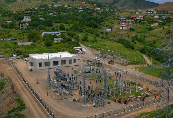 Xankəndi və Ağdərədə 110 kV-luq yarımstansiyalar tikilir (VİDEO)