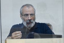 Ermənistan vətəndaşlarının şikayətləri üzrə apellyasiya məhkəməsində təqsirləndirilən şəxslərin vəsatətlərinə baxılıb (FOTO)