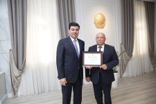 Xaçmaz rayonunda Əməkdar həkim Səyyaf Tağıyev 70 illiyi münasibətilə təltif olunub (FOTO)