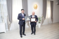 Xaçmaz rayonunda Əməkdar həkim Səyyaf Tağıyev 70 illiyi münasibətilə təltif olunub (FOTO)