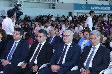 AzMİU-da “Məzun Günü” təntənəsi: gələcəyin memar və mühəndisləri yeni həyata addım atdılar (FOTO)
