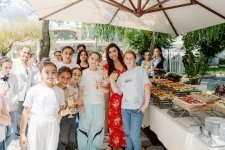 Leyla Əliyeva Qəbələdə fərdi sərginin açılışında və ağacəkmə aksiyasında iştirak edib (FOTO)