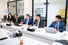 İRİA ilə İctimai Şura üzvləri arasında görüş keçirilib (FOTO)