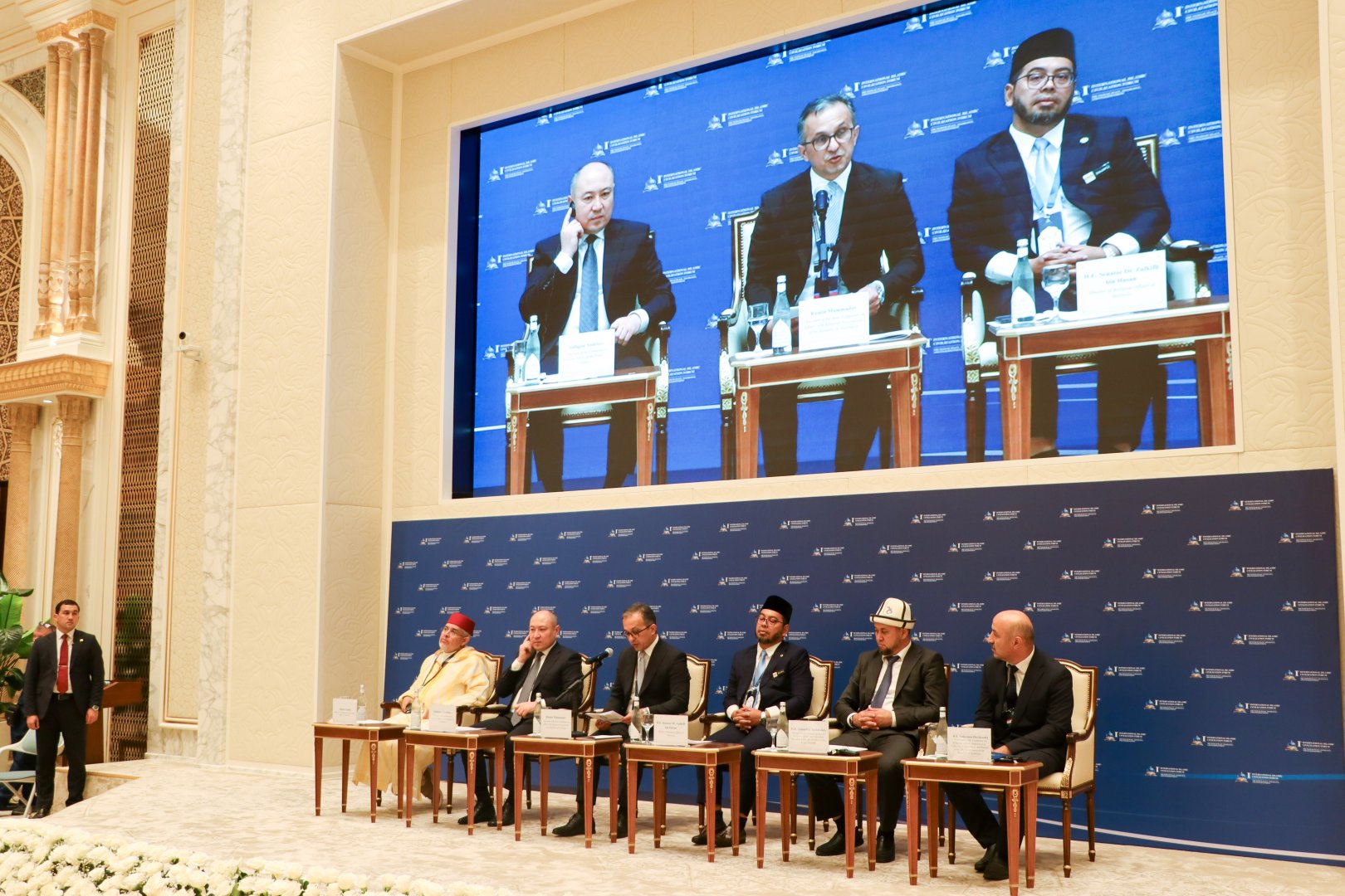 Ramin Məmmədov beynəlxalq forumun açılış mərasimində iştirak edib (FOTO)