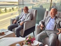 QDF “Qarabağın Rəngləri” (2026) layihəsində iştirak edən gənc rəssamları mükafatlandırdı