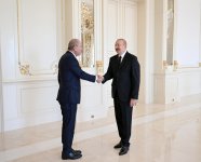 Prezident İlham Əliyev İordaniya Baş nazirinin müavini, xarici işlər və mühacir məsələləri nazirini qəbul edib (FOTO)