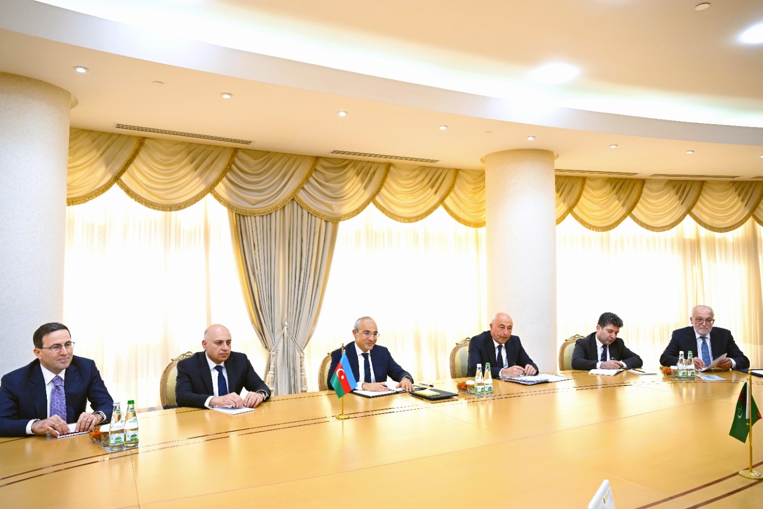 Azərbaycan və Türkmənistan ikitərəfli Biznes Şurasının yaradılmasını müzakirə ediblər (FOTO)