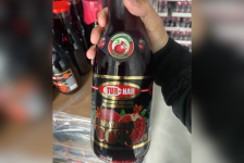 Satışda olan meyvə şirələrində rəngləyici aşkarlandı