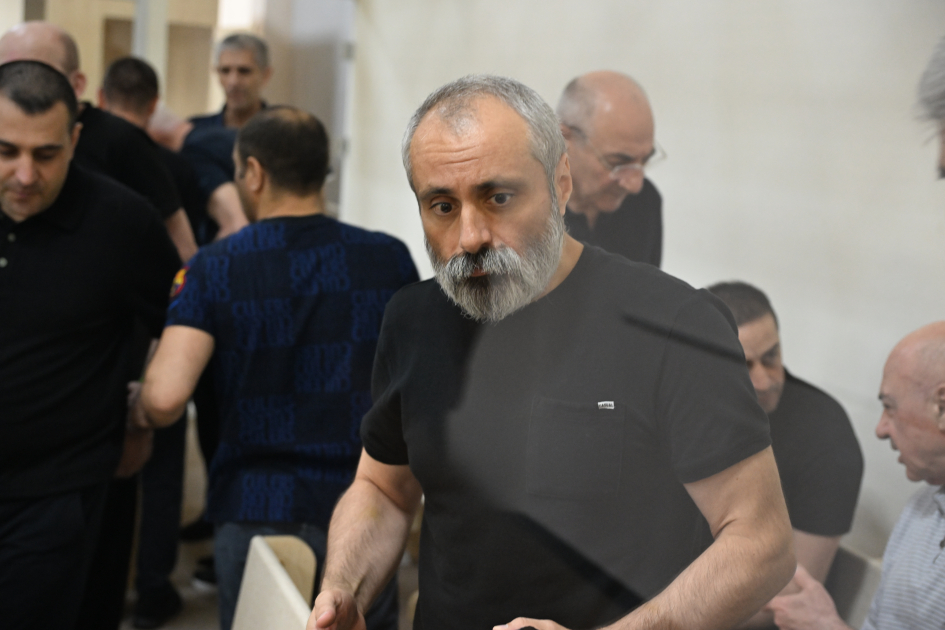 Ermənistan vətəndaşlarının şikayətləri üzrə apellyasiya məhkəməsi çıxışlarla davam etdirilib (FOTO)