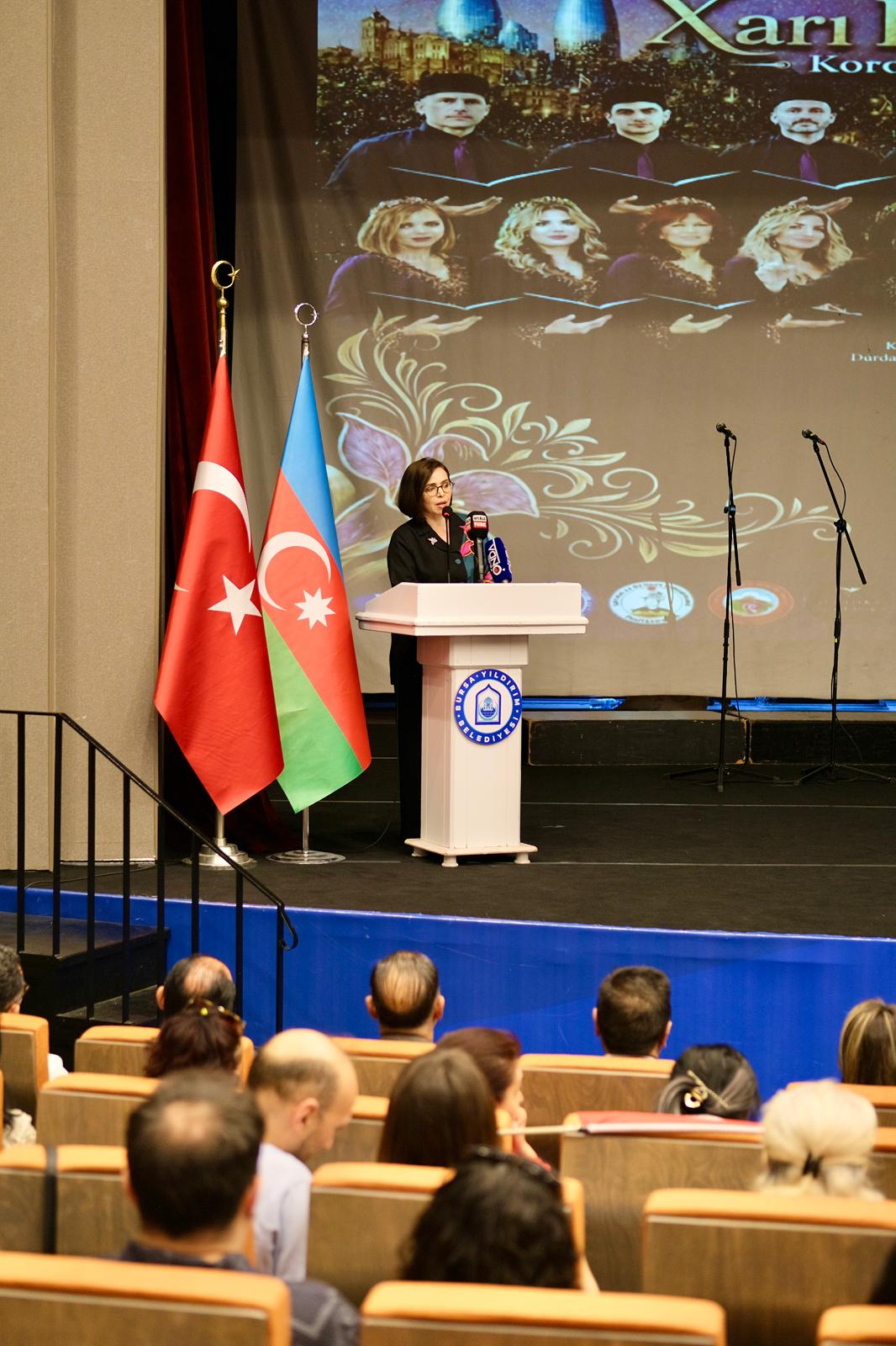 Bursa Azərbaycan musiqisinin sehrinə bürünüb (FOTO)