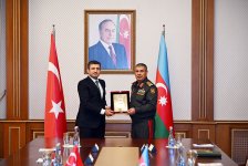 Zakir Həsənov Selçuk Bayraktarla görüşüb (FOTO)