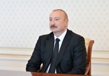 Prezident İlham Əliyev bir sıra beynəlxalq qurumların rəhbər şəxslərini qəbul edib (FOTO)