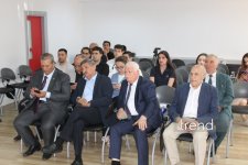 “Zərərli xarici təsirlərə və saxta xəbərlərə qarşı sayıqlığın artırılmasına dəstək” layihəsi çərçivəsində növbəti tədbir keçirib (FOTO/VİDEO)