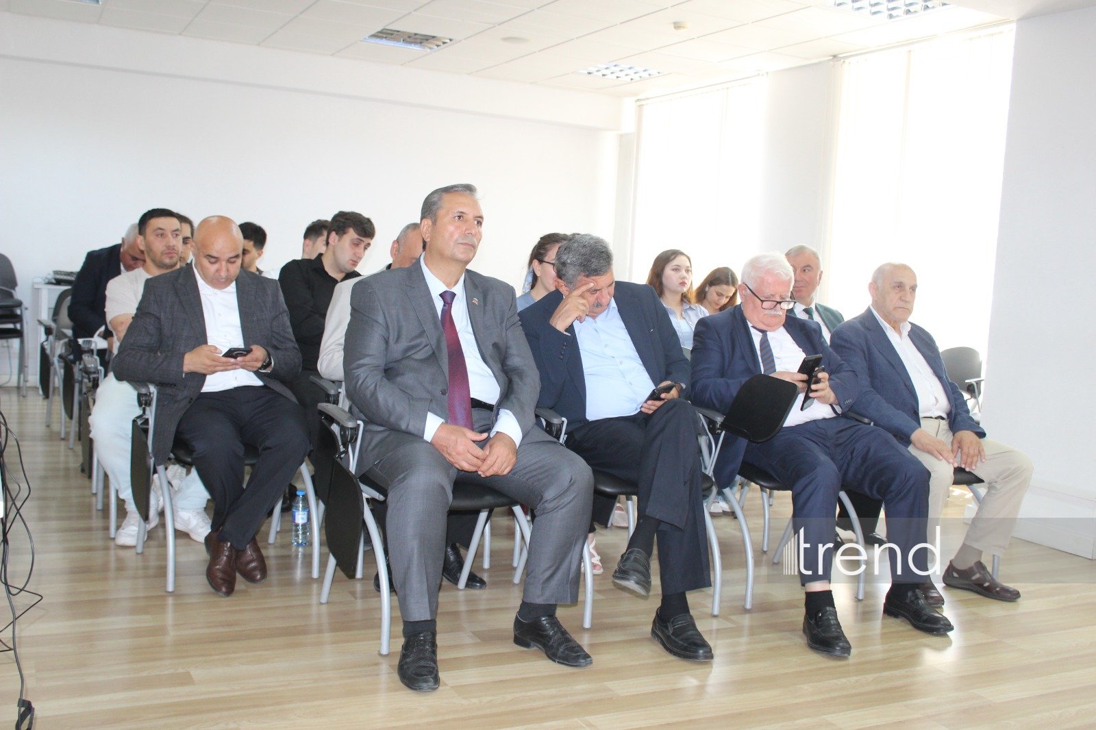 “Zərərli xarici təsirlərə və saxta xəbərlərə qarşı sayıqlığın artırılmasına dəstək” layihəsi çərçivəsində növbəti tədbir keçirib (FOTO/VİDEO)