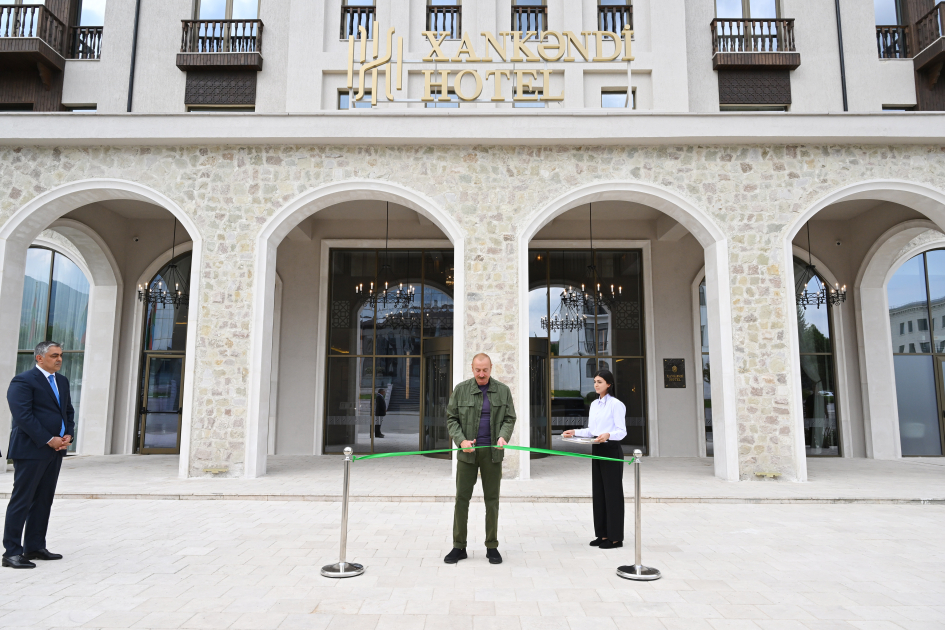 Prezident İlham Əliyev “Xankəndi” hotelinin açılışında iştirak edib (FOTO)
