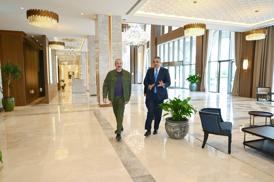 Prezident İlham Əliyev “Xankəndi” hotelinin açılışında iştirak edib (FOTO)