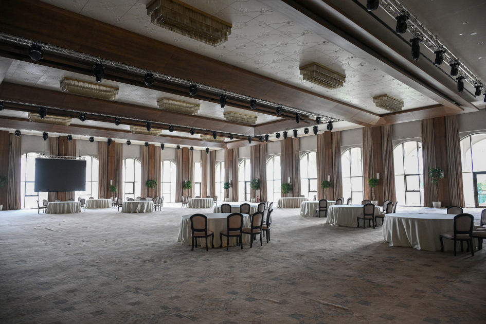 Prezident İlham Əliyev “Xankəndi” hotelinin açılışında iştirak edib (FOTO)