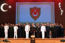Zakir Həsənov Türkiyəyə getdi