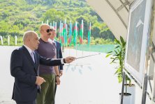 Prezident İlham Əliyev Laçında “Həkəriçay” su anbarının təməlini qoyub (FOTO)