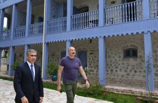 Prezident İlham Əliyev Şuşada “Yasəmən” hotelinin yeni korpusları ilə tanış olub (FOTO)