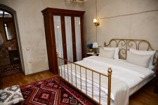 Prezident İlham Əliyev Şuşada “Yasəmən” hotelinin yeni korpusları ilə tanış olub (FOTO)