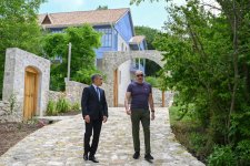 Prezident İlham Əliyev Şuşada “Yasəmən” hotelinin yeni korpusları ilə tanış olub (FOTO)