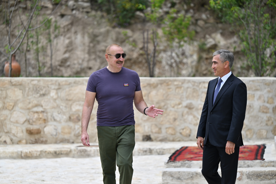 Prezident İlham Əliyev Şuşada “Yasəmən” hotelinin yeni korpusları ilə tanış olub (FOTO)