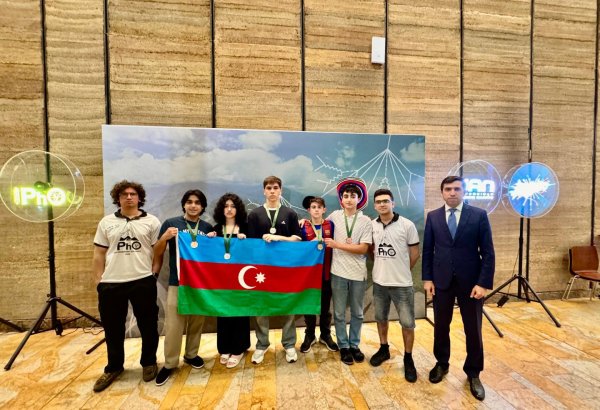 Azərbaycan Beynəlxalq Fizika Olimpiadasında 5 medal qazanıb (FOTO)