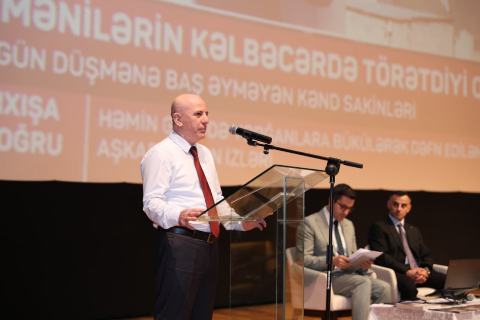Yazıçı-publisist Aydın Tağıyevin kitabının təqdimatı olub (FOTO)