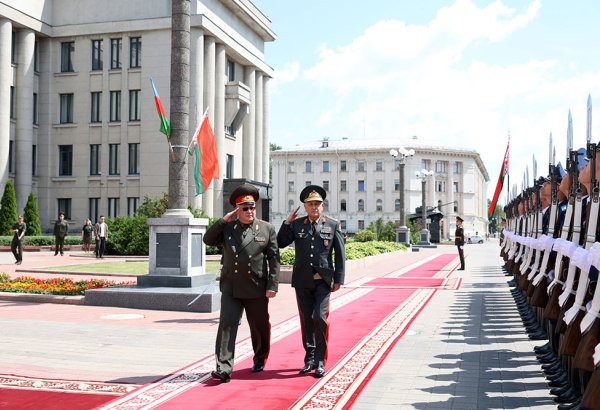 Azərbaycan Ordusunun Baş Qərargah rəisi Belarusda rəsmi səfərdədir (FOTO)