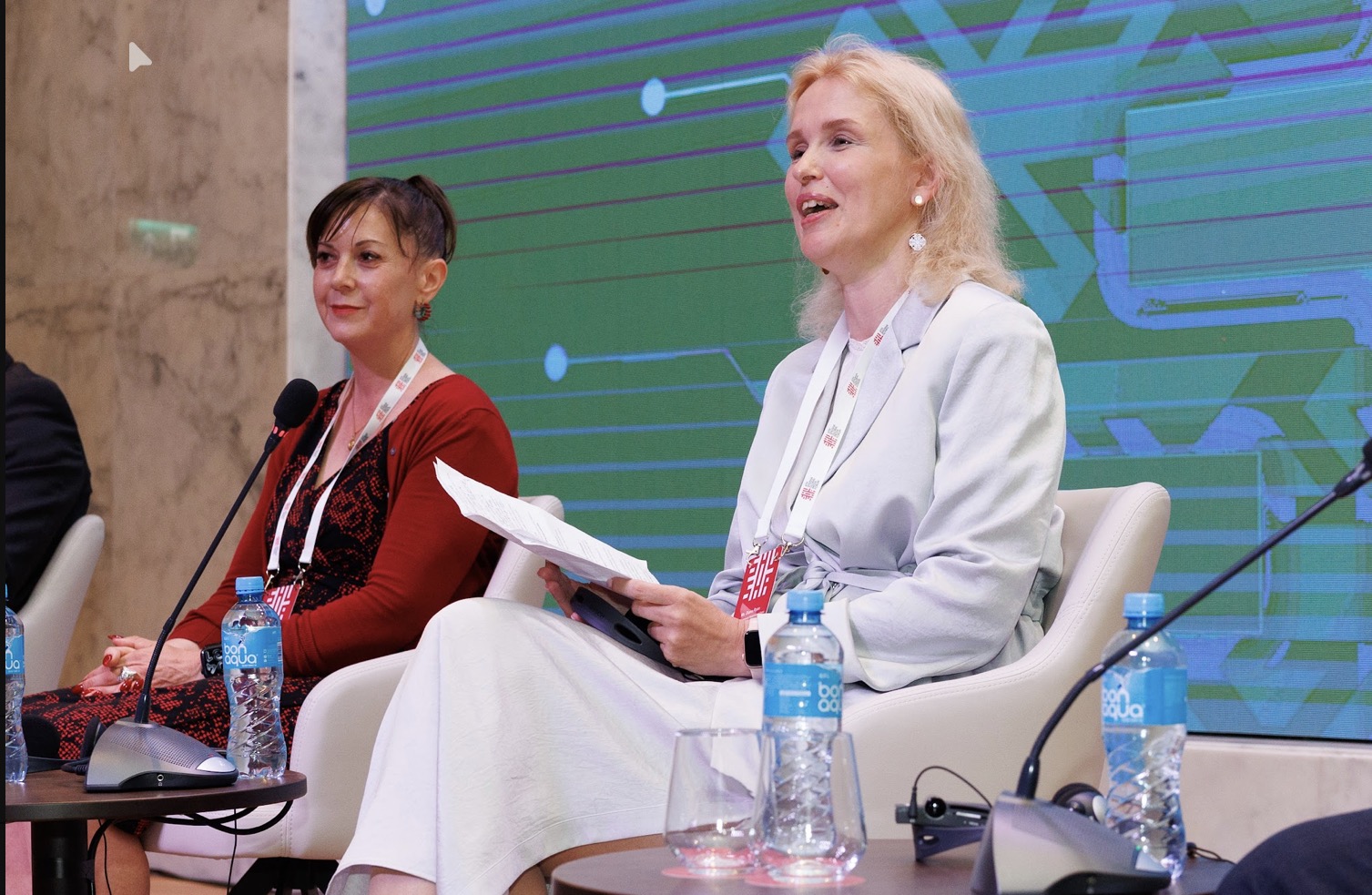 Şuşa Qlobal Media Forumu çərçivəsində "Rəqəmsal platformalarda təhlükəsiz informasiya mühiti: Müasir çağırışlar və vacib həllər" mövzusunda tədbir keçirilib (FOTO)
