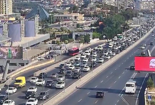 DİQQƏT: Bu yollarda tıxac var - SİYAHI