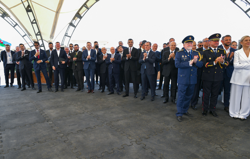 Prezident İlham Əliyev və Slovakiya Prezidenti Peter Pelleqrini Ağdamın Baş Qərvənd kəndində görülən işlərlə tanış olublar (FOTO)