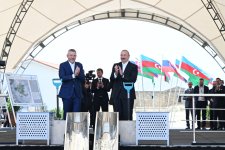 Prezident İlham Əliyev və Slovakiya Prezidenti Peter Pelleqrini Ağdamın Baş Qərvənd kəndində görülən işlərlə tanış olublar (FOTO)