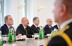 Prezident İlham Əliyevin Şuşada Slovakiya Prezidenti ilə geniş tərkibdə görüşü olub (FOTO)