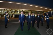 Slovakiya Prezidenti Füzuli aeroportundan təyyarə ilə Bakı şəhərinə yola düşüb (FOTO)